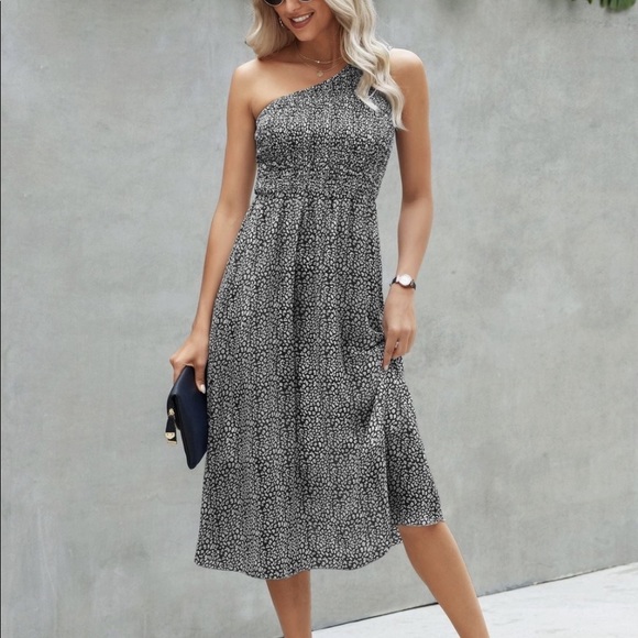 Smocked Floral One Shoulder Midi Dress - Picture 1 of 4